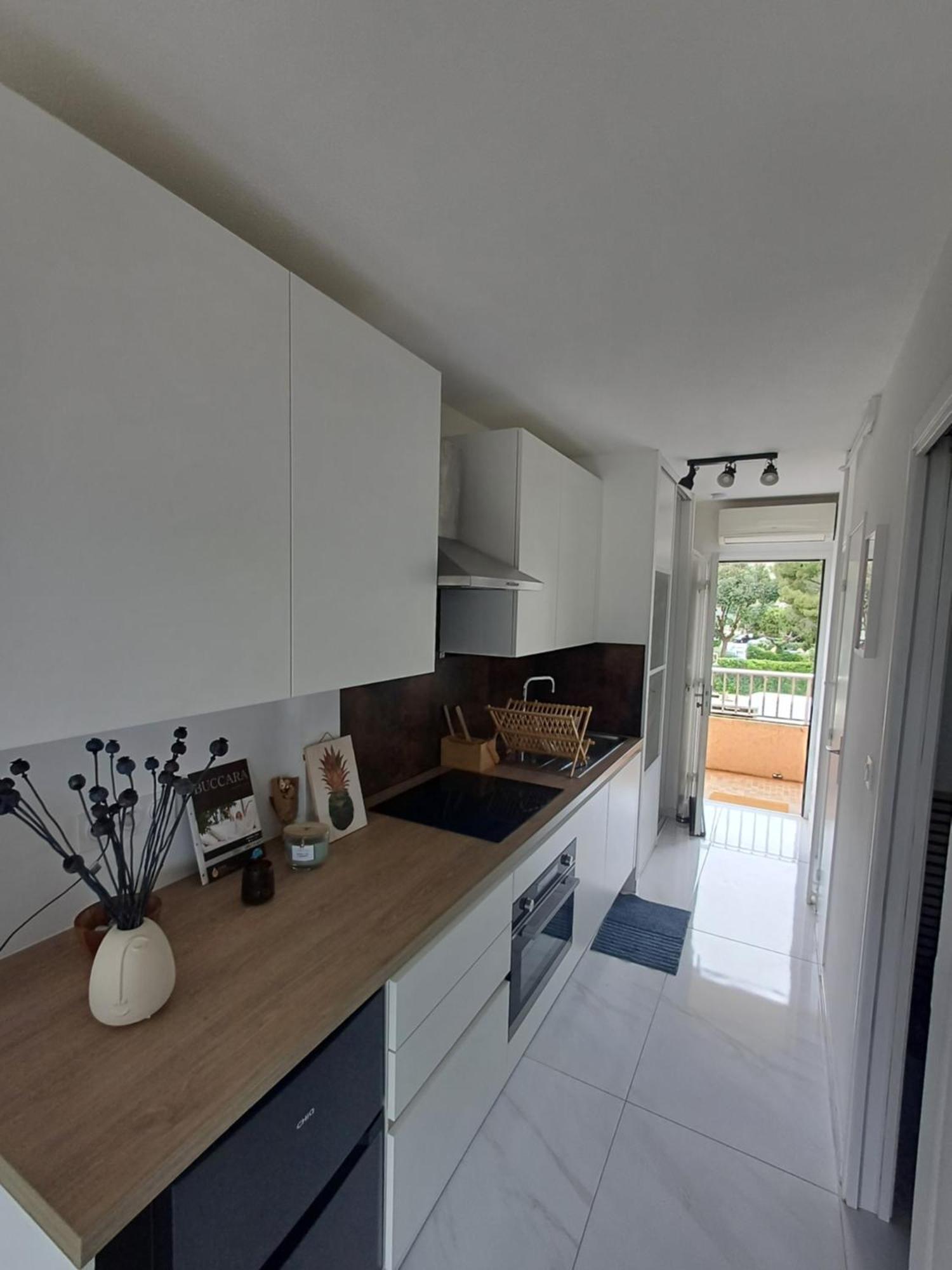 Eden Azur - Residence Hoteliere Golfe-Juan Room photo